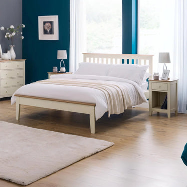 Salerno Shaker Bed